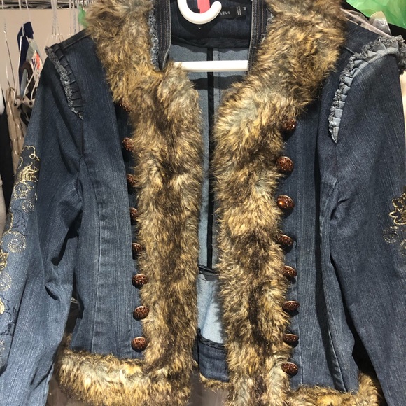 Jean Jacket Size M - Picture 2 of 2